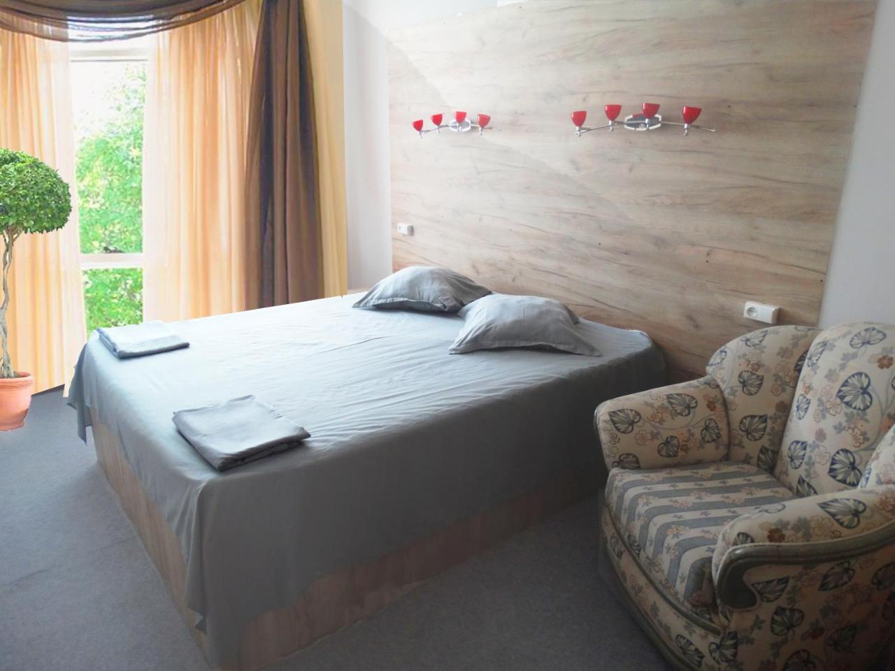 Hotel David Samtredia ภายนอก รูปภาพ